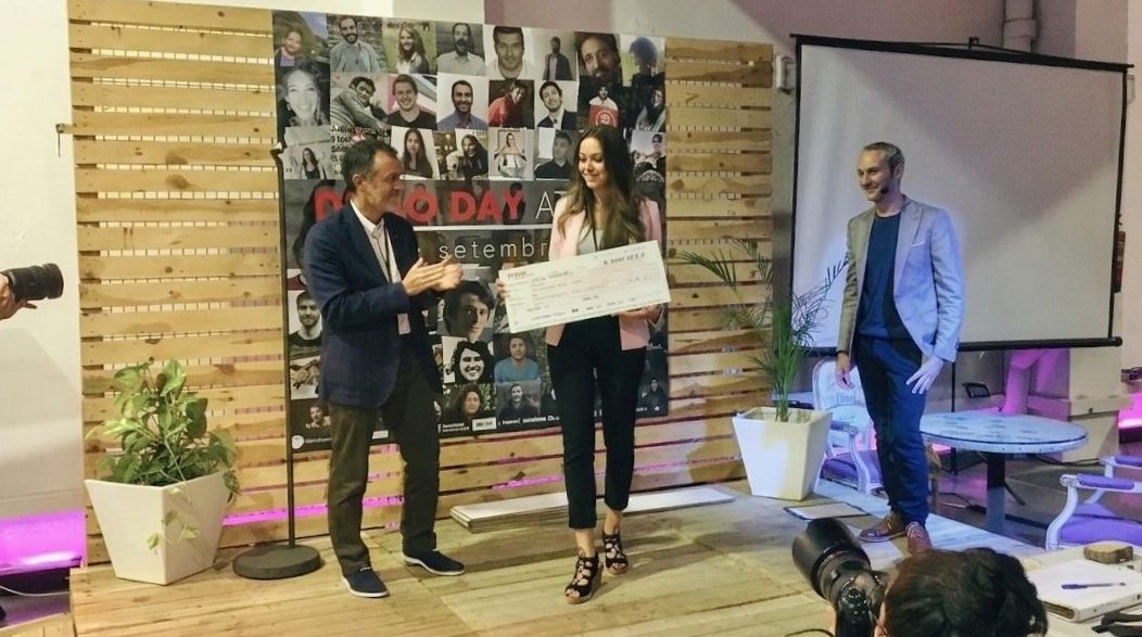 Gemini_Generated_Image_svicucsvicucsvic (1)